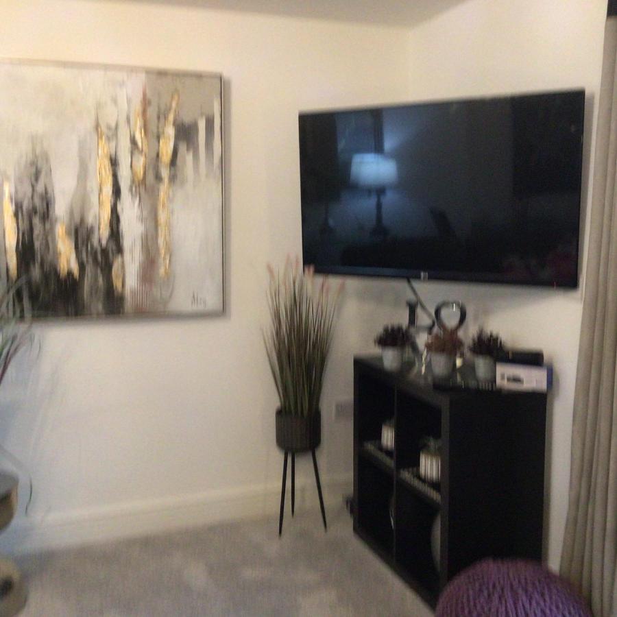 Luxurious River View Apartment With Terrace Worcester Eksteriør bilde
